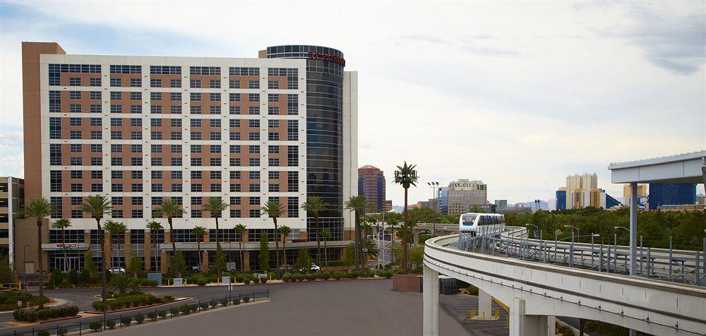 Renaissance Las Vegas Hotel Exterior photo
